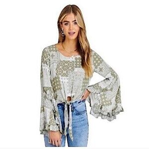 Altar's State Green and White Patchwork Bell Sleeve Front Tie Blouse Size S